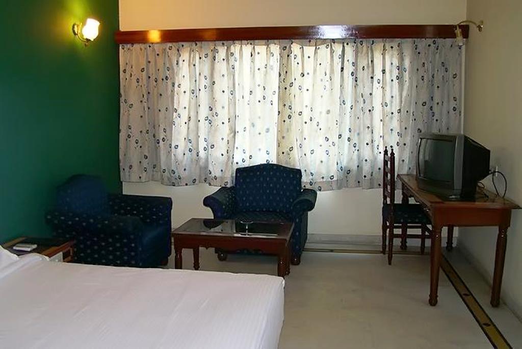Motel Madhuban 贾姆谢德布尔 客房 照片